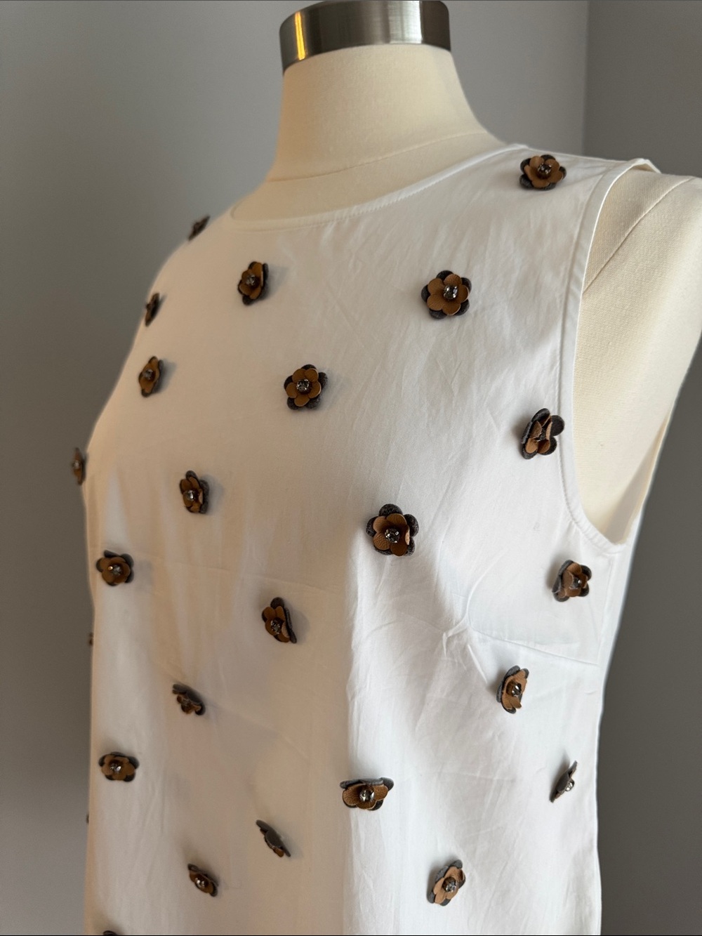 J. Crew Collection NWOT Sleeveless Appliqué Blouse - White, Size 10
